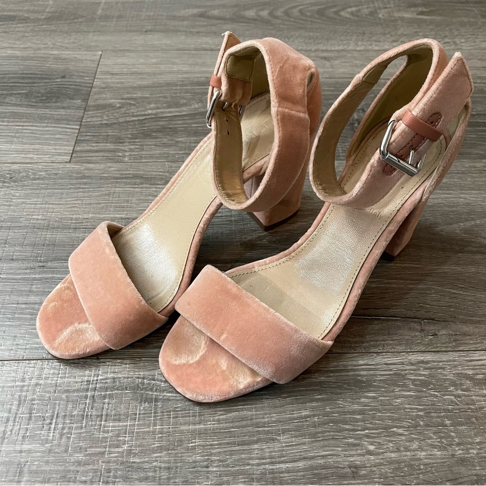 J Crew Pink Nude Strap Velvet Velour Block Heels Sandal Size 7